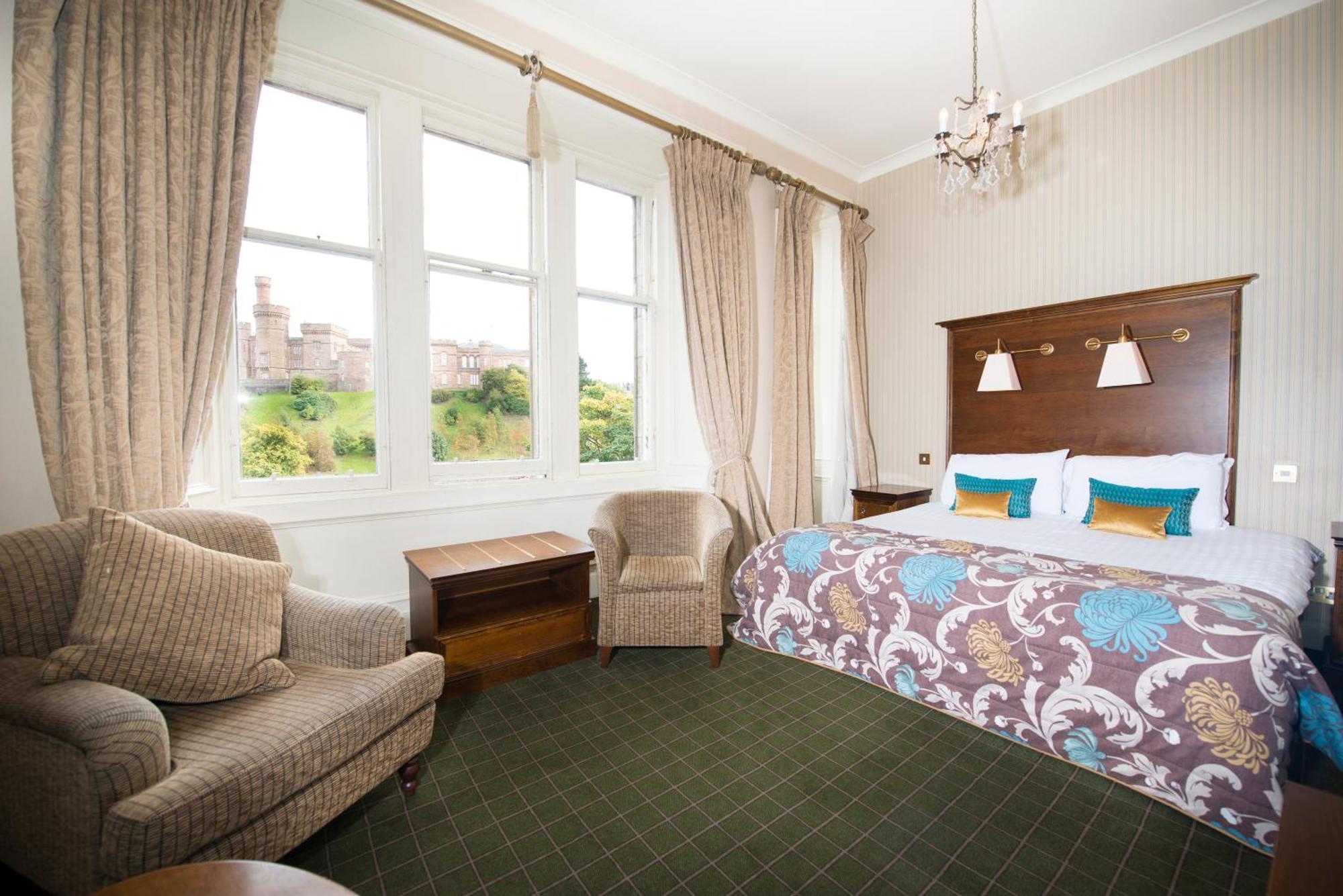 Hotel Columba By Compass Hospitality 3*