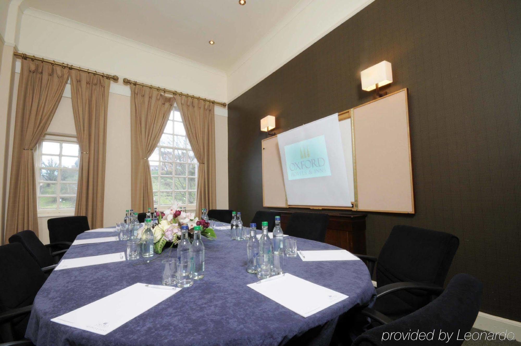 Columba By Compass Hospitality 3*